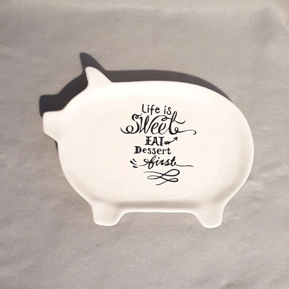 White Ceramic tray or plate